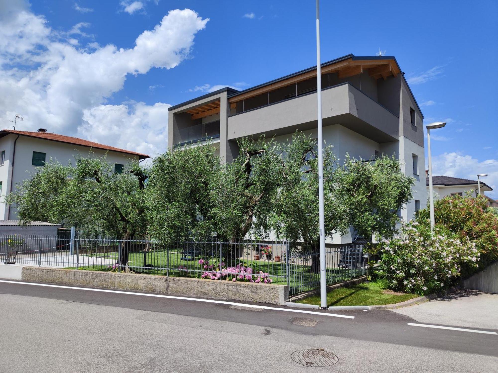 Oasi Degli Ulivi Apartment Рива дел Гарда Екстериор снимка